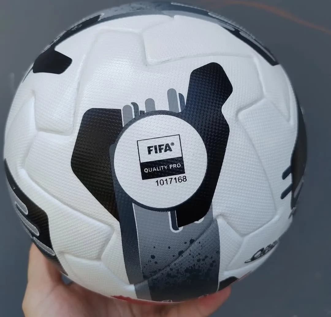 PUMA Orbita 2 Portugal match ball